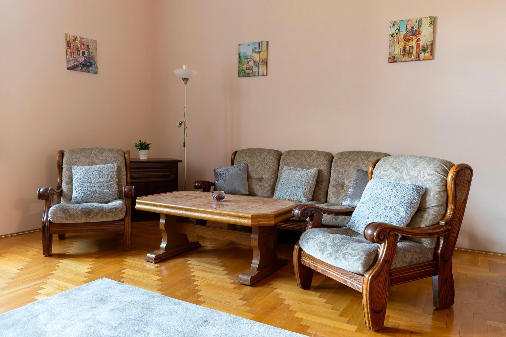 Tomka Apartman Szeged Exterior photo